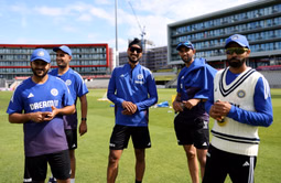 Team India pacer refines batting skills, completes simulation target with a six ahead of 2025 Asia Cup [Watch]
