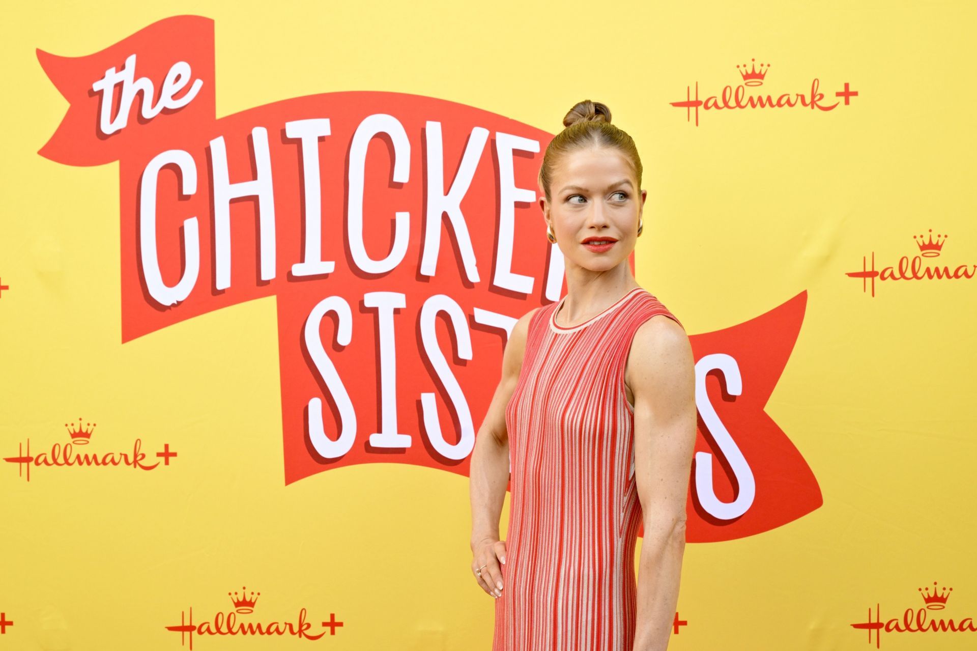 Genevieve Angelson (Image via Getty)