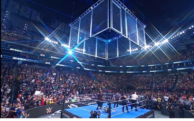 WWE makes an interesting change to the steel cage on SmackDown before SummerSlam 2025