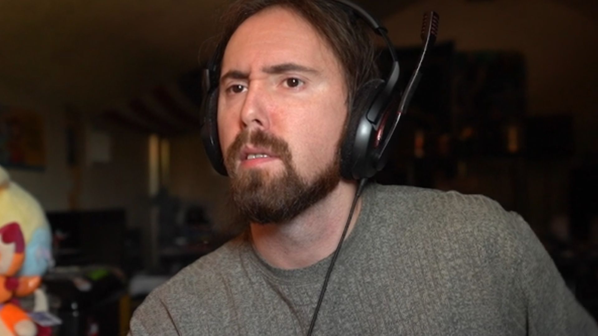 Twitch streamer Zack &quot;Asmongold&quot; reacted to the recent unbanning of Mike From PA following his controversial remarks regarding Judaism as an ethnicity (Image via zackrawrr/Twitch)