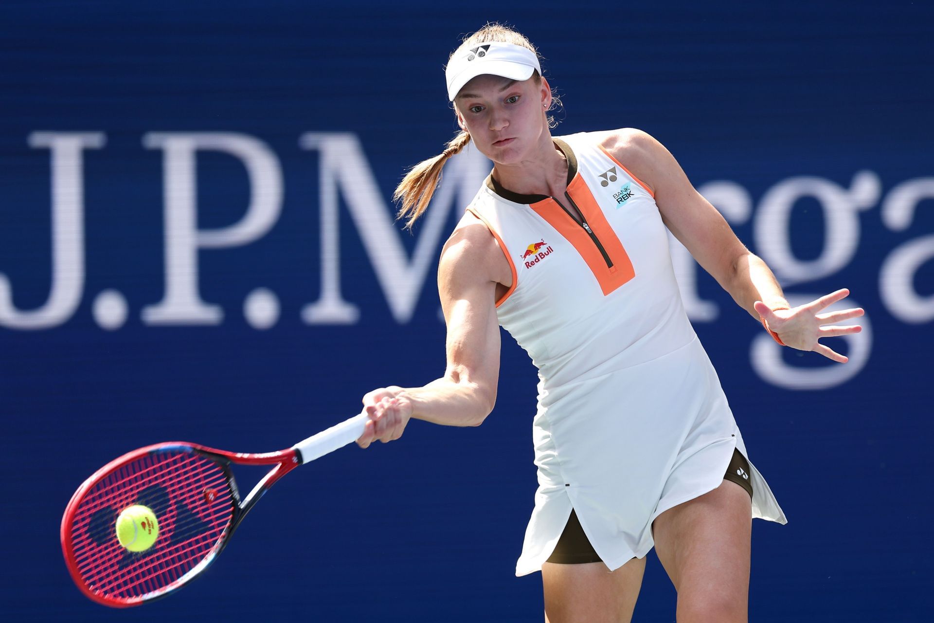 Elena Rybakina in action at the 2025 US Open (Source: Getty)