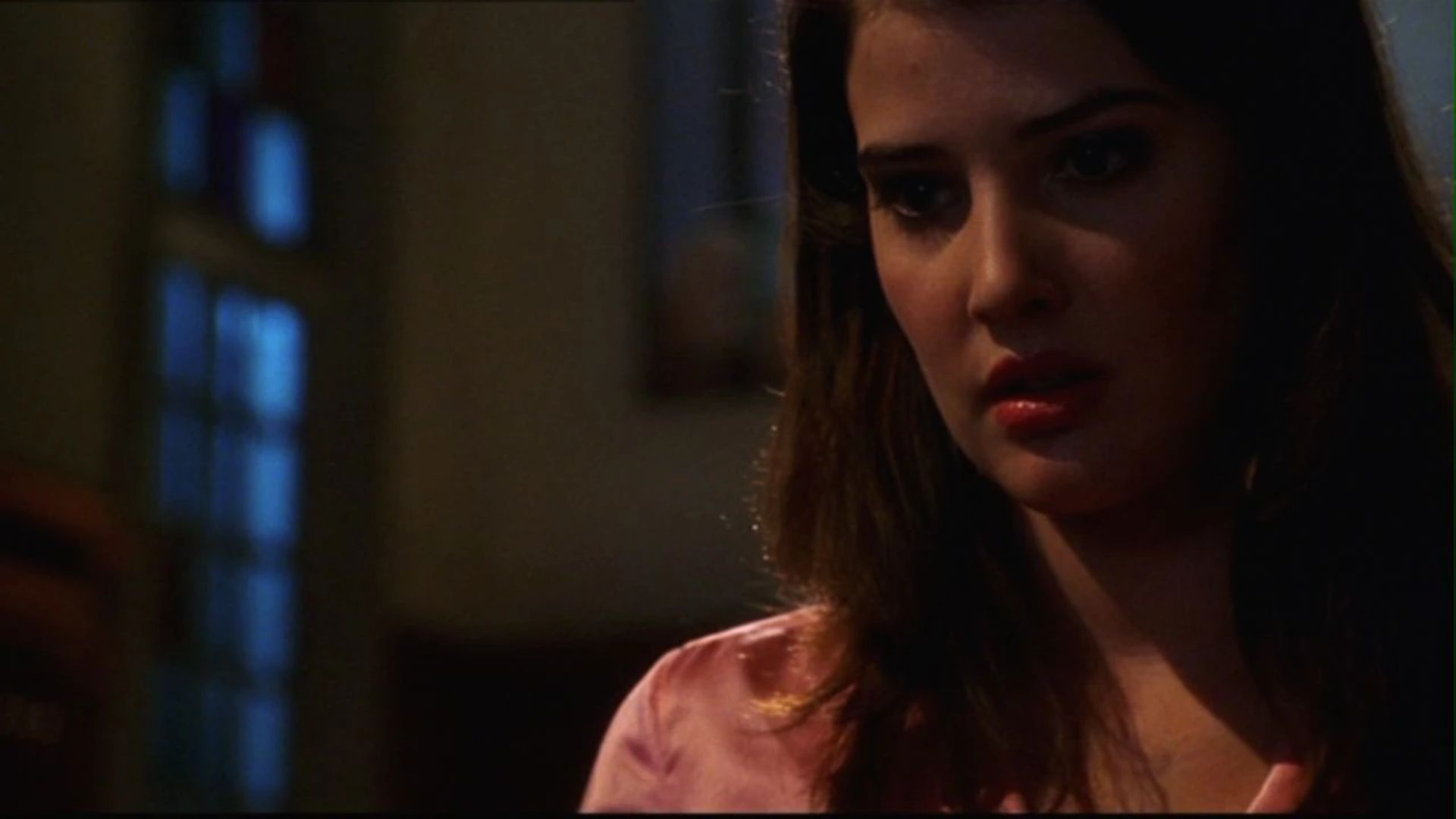 Still from Smallville (Image via Hulu)
