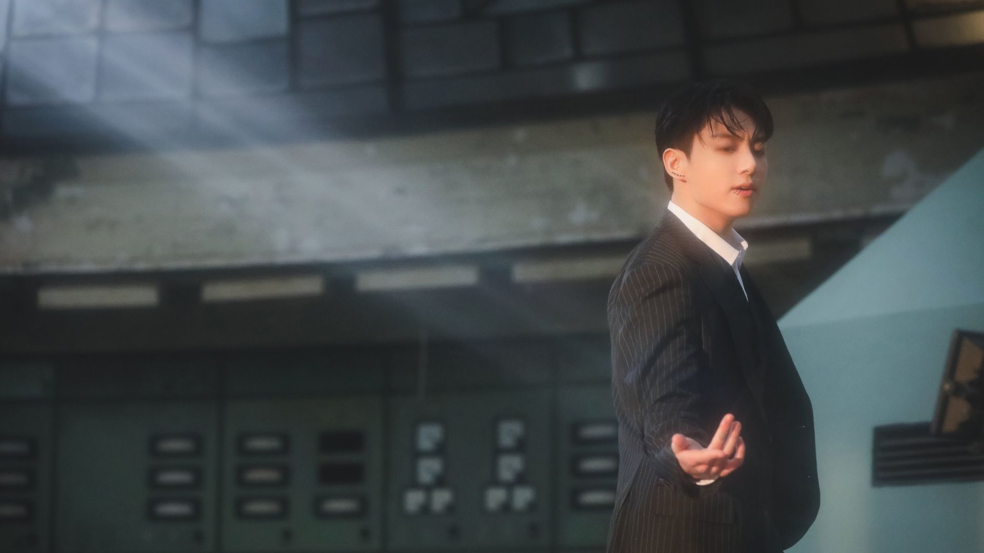 Jungkook (Image via X/@BTS_jp_official)