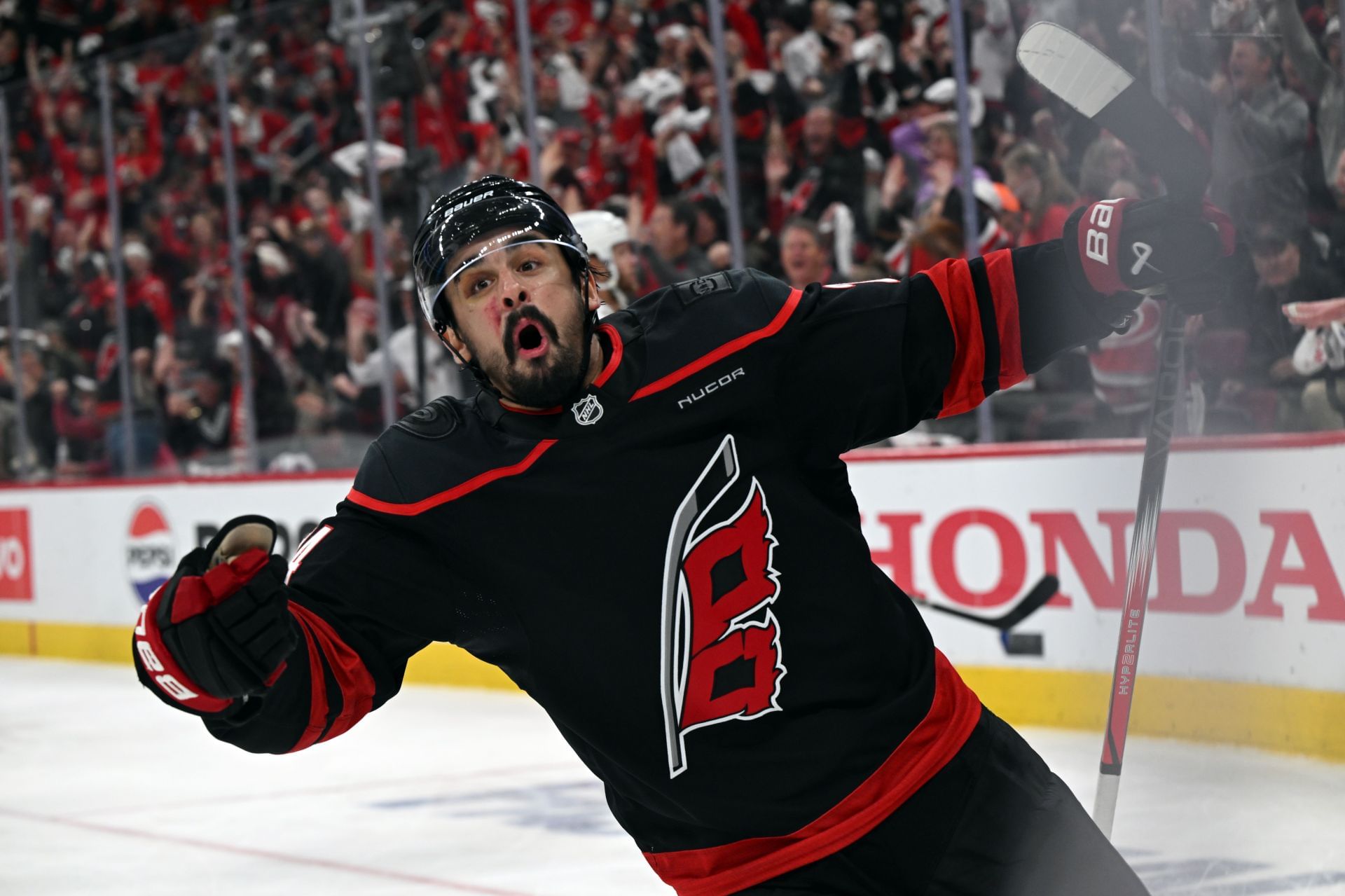 NHL: MAY 28 Stanley Cup Playoffs&nbsp;Eastern Conference Final Panthers at Hurricanes - Source: Getty