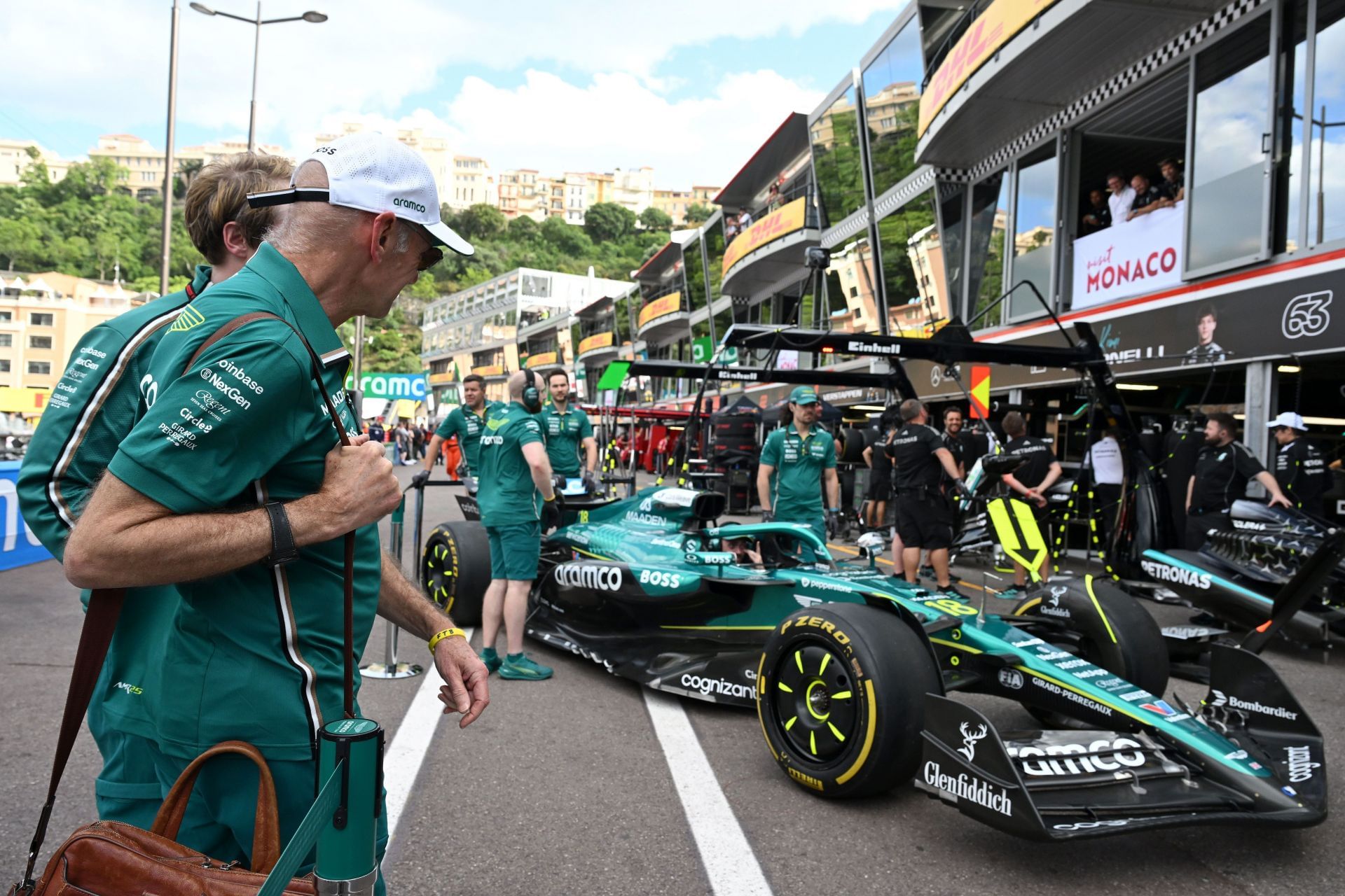 Adrian Newey examines the Aston Martin during the F1 Monaco GP, 2025 (Getty Images)