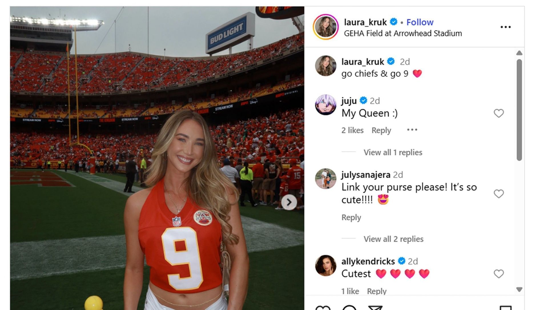 JuJu Smith-Schuster reacts to fianc&eacute;e Laura Kruk&#039;s IG post/@laura_kruk &bull;