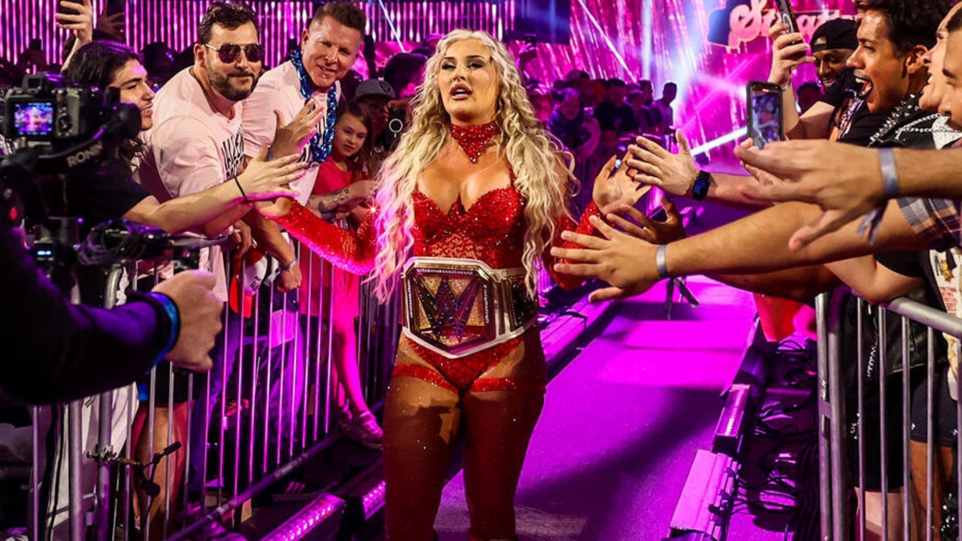 Tiffany Stratton (Image Credits: WWE.com)