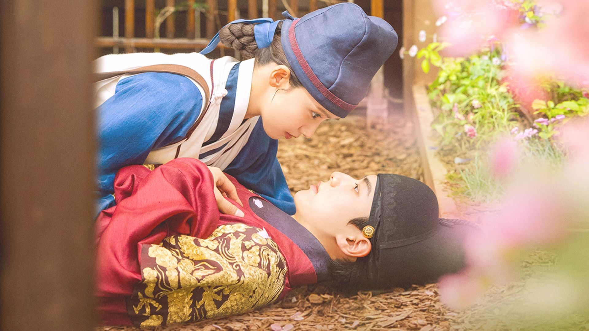 Lim Yoon-ah and Lee Chae-min in Bon App&eacute;tit, Your Majesty (Image via X/@CJnDrama)