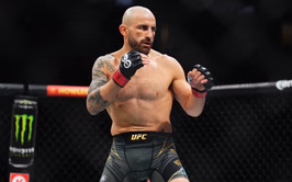 "He's just a piece of sh*t" - Alexander Volkanovski goes nuclear on one UFC fighter he "can't stand"