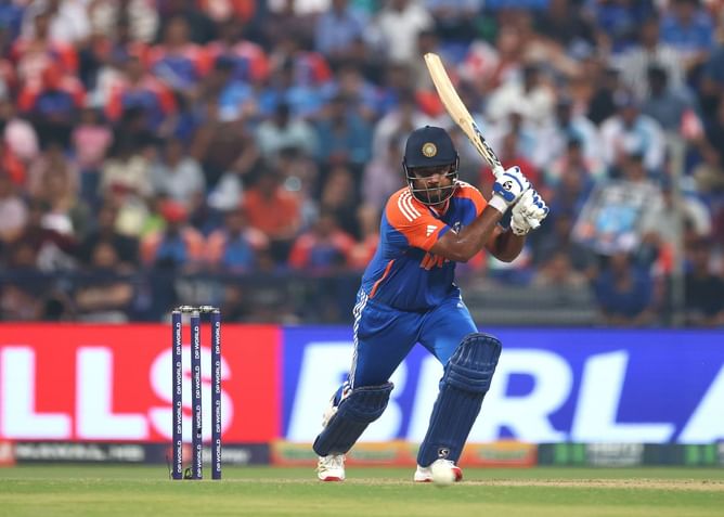"Need to be a villain, need to be a joker" - Sanju Samson hilariously compares his role to Malayalam film legend amid Asia Cup 2025