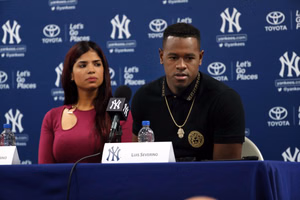 Luis Severino's wife Rosmaly turns heads in sleeveless crop top and high-waisted joggers at Raley Field, shares sweet kiss with the Athletics star