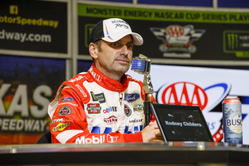 Rodney Childers “blown away” by Dale Earnhardt Jr. as he gears up to hit the ground running with JRM next year