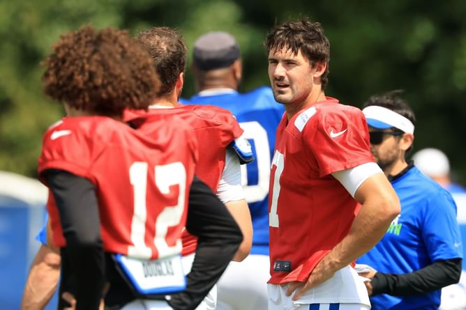 Daniel Jones makes his feelings known on Colts owner Carlie Irsay-Gordon's sideline appearances