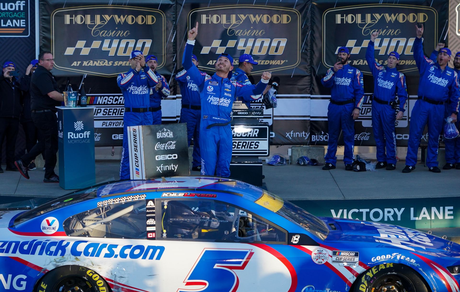 NASCAR: Hollywood Casino 400 - Source: Imagn