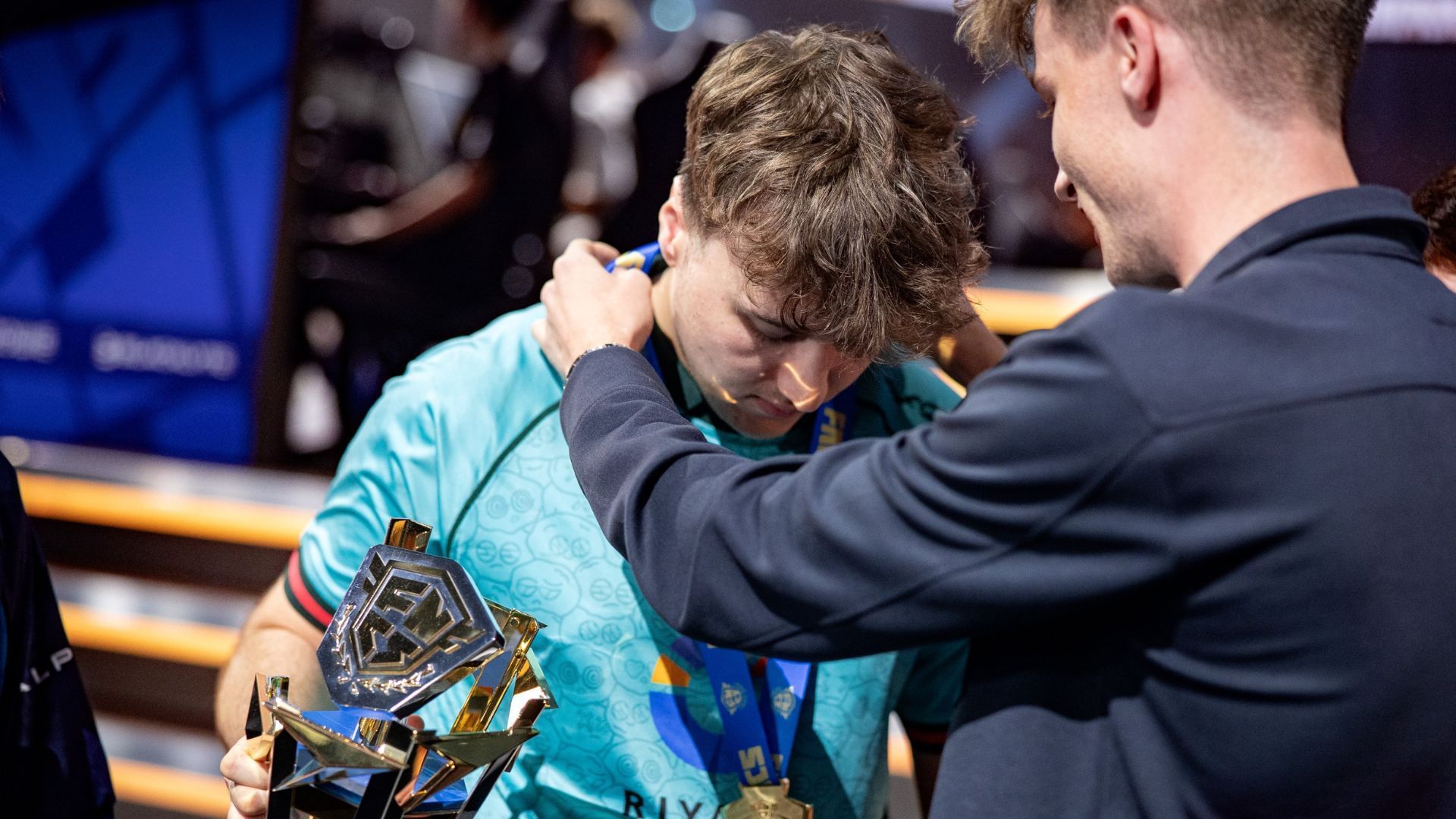 Queasy at the FNCS 2025 Global Championship (Image via X || @QueasyFN)