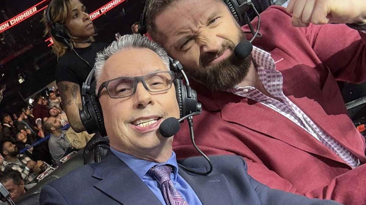 Michael Cole is a veteran WWE commentator (Image via Michael Cole