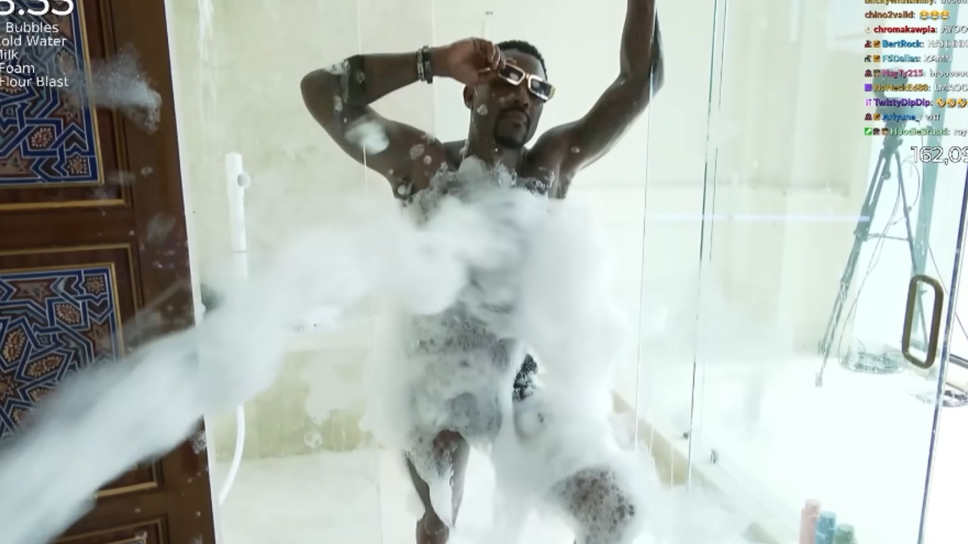 Ray J showers on Mafiathon 3 (Image via Kai Cenat Live/YouTube)