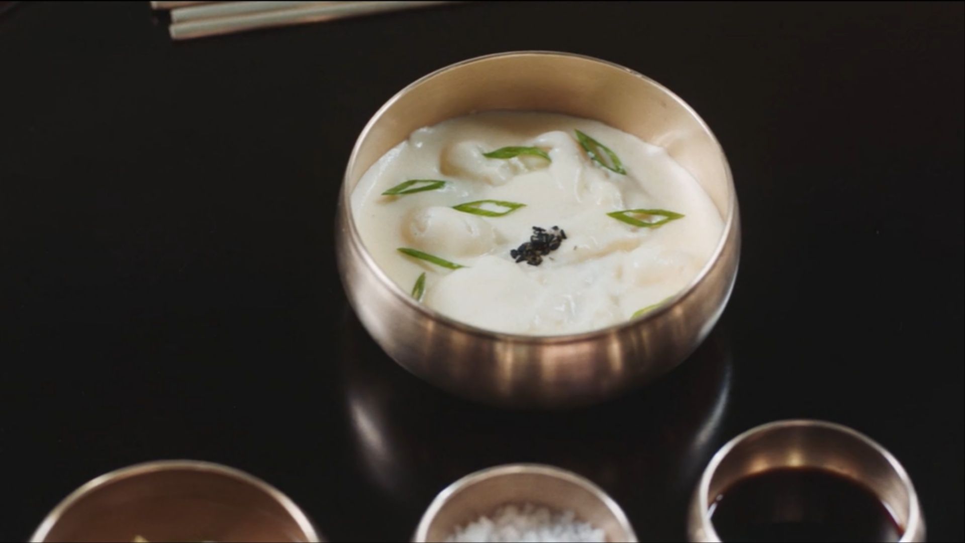 Restaurant (Image via Netflix)