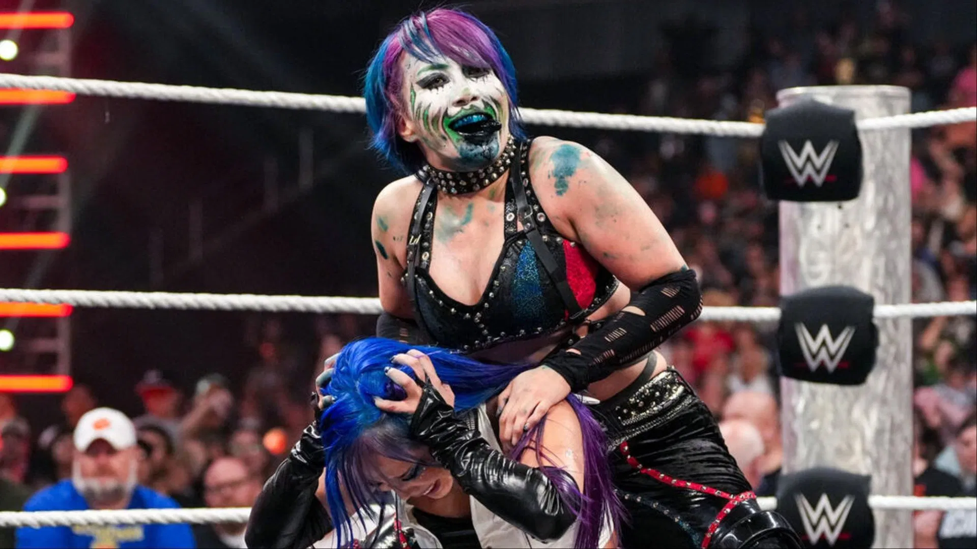 Asuka and Kairi Sane on WWE RAW. (Photo: WWE.com)