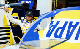 Why Chase Elliott will have a new spotter this weekend in place of Trey Poole