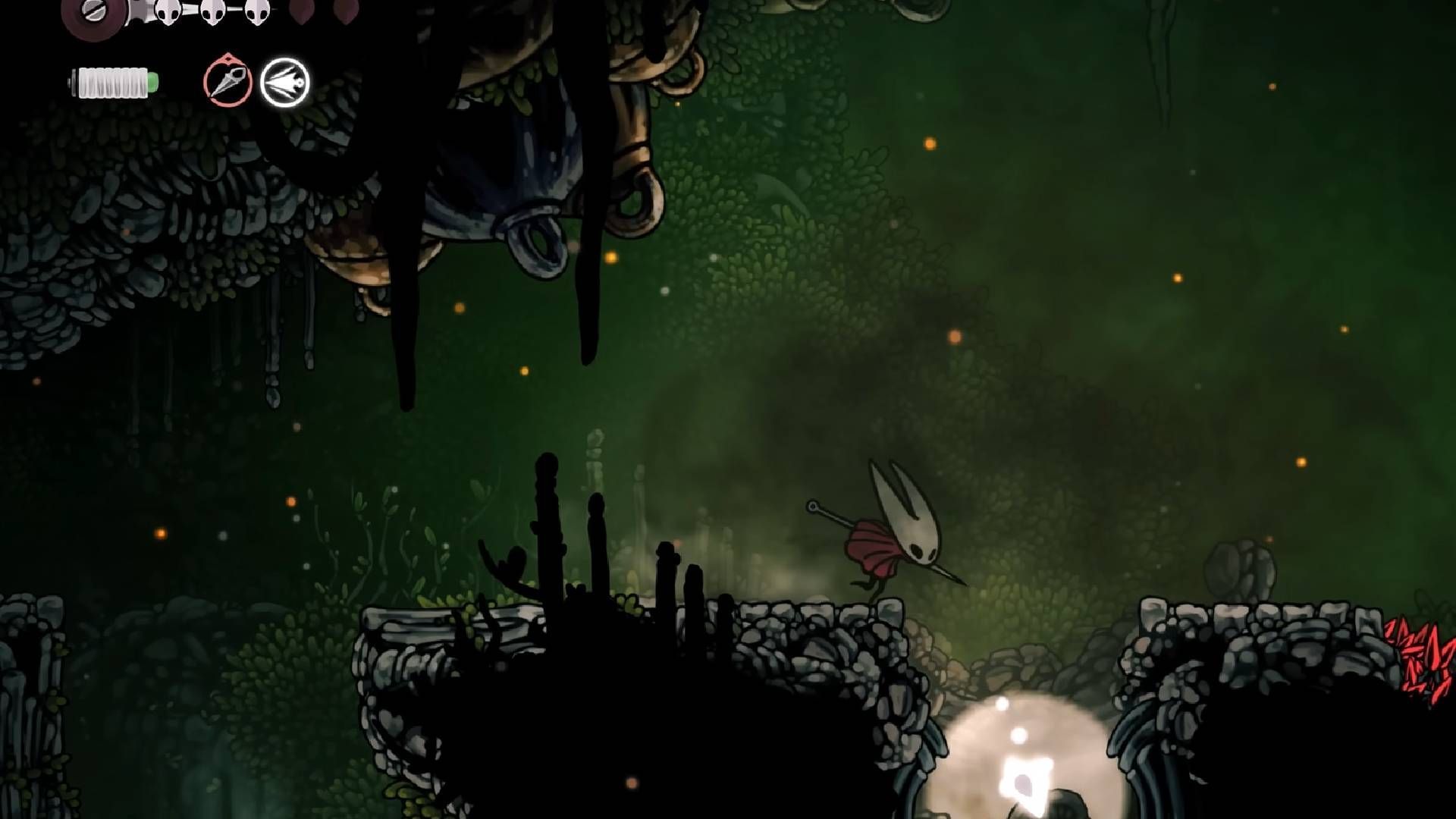 A still of Mask Shard (Image via Team Cherry || YouTube@Dan Allen Gaming)