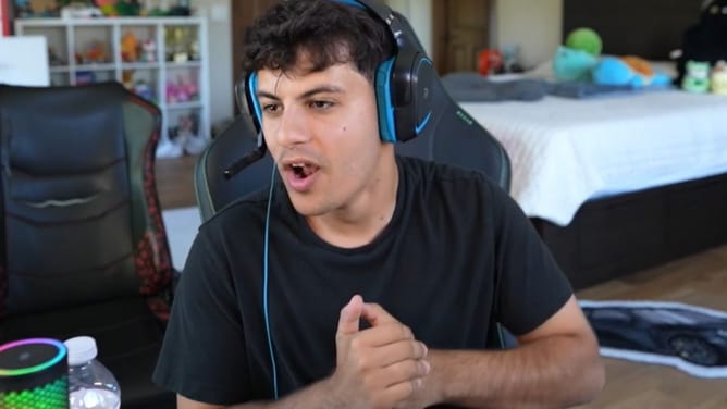 "I got banned for this": Stable Ronaldo reacts to clip of ExtraEmily's rash driving while in car with Agent 00, YourRAGE, and Cinna