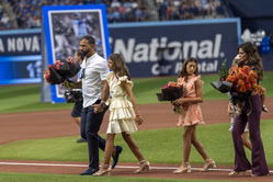 "Hope she wasn't hurt" - Fans in shock after Morgan Wallen hurls bat at Jose Bautista’s wife while mocking iconic bat flip