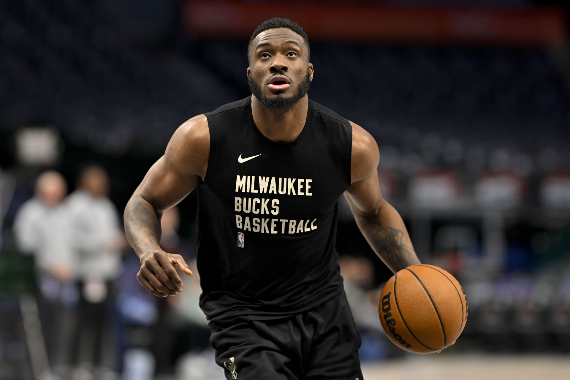 "Giannis nepotism ruining the team": Fans strongly react to Bucks possibly waiving Andre Jackson Jr. to keep Thanasis Antetokounmpo on roster