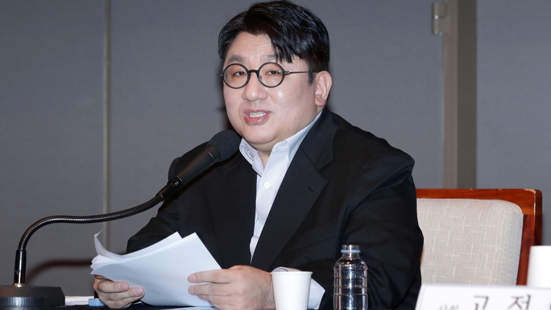HYBE Chairman Bang Si-hyuk (Image via Getty)