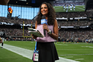 “Let’s pretend Ben Johnson is the crazy person”: Jason Whitlock rips CBS reporter Aditi Kinkhabwala over viral sideline interview with Bears HC