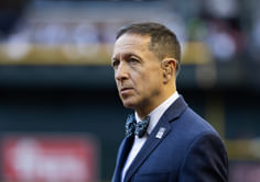 "You can be friends with a huge d****" - Fans rip Blue Jays sportscaster for defending Ken Rosenthal after Brewers photographer incident