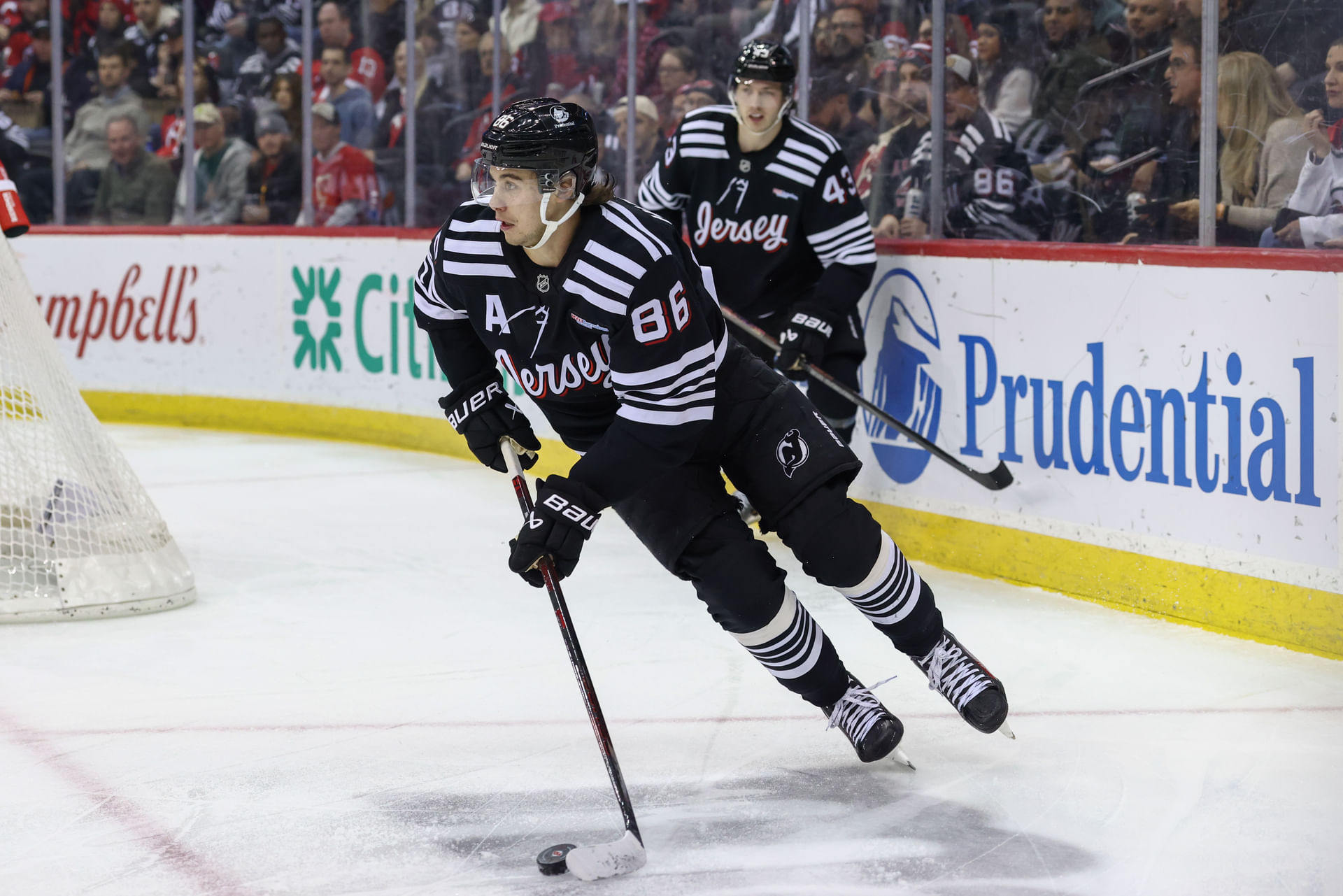 NHL: Carolina Hurricanes at New Jersey Devils - Source: Imagn