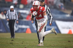 IN PICS: Nebraska TE Luke Lindenmeyer scores first TD, then proposes to girlfriend in unforgettable moment