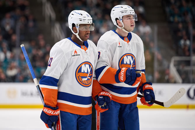 Islanders GM Mathieu Darche opens up on blockbuster Noah Dobson trade - "Couldn’t agree to a contract"