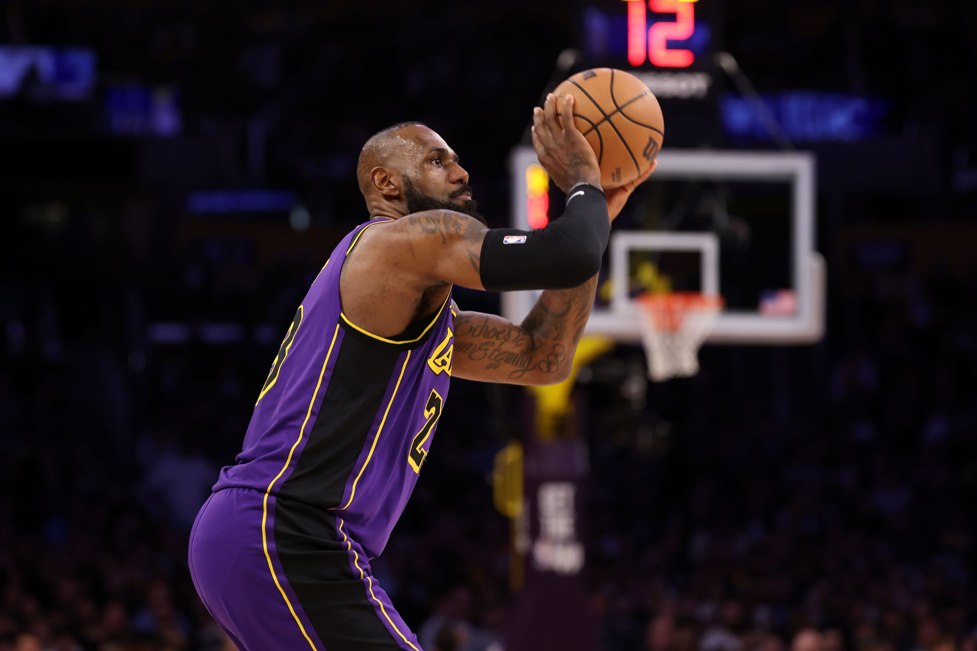 NBA: Houston Rockets at Los Angeles Lakers - Source: Imagn