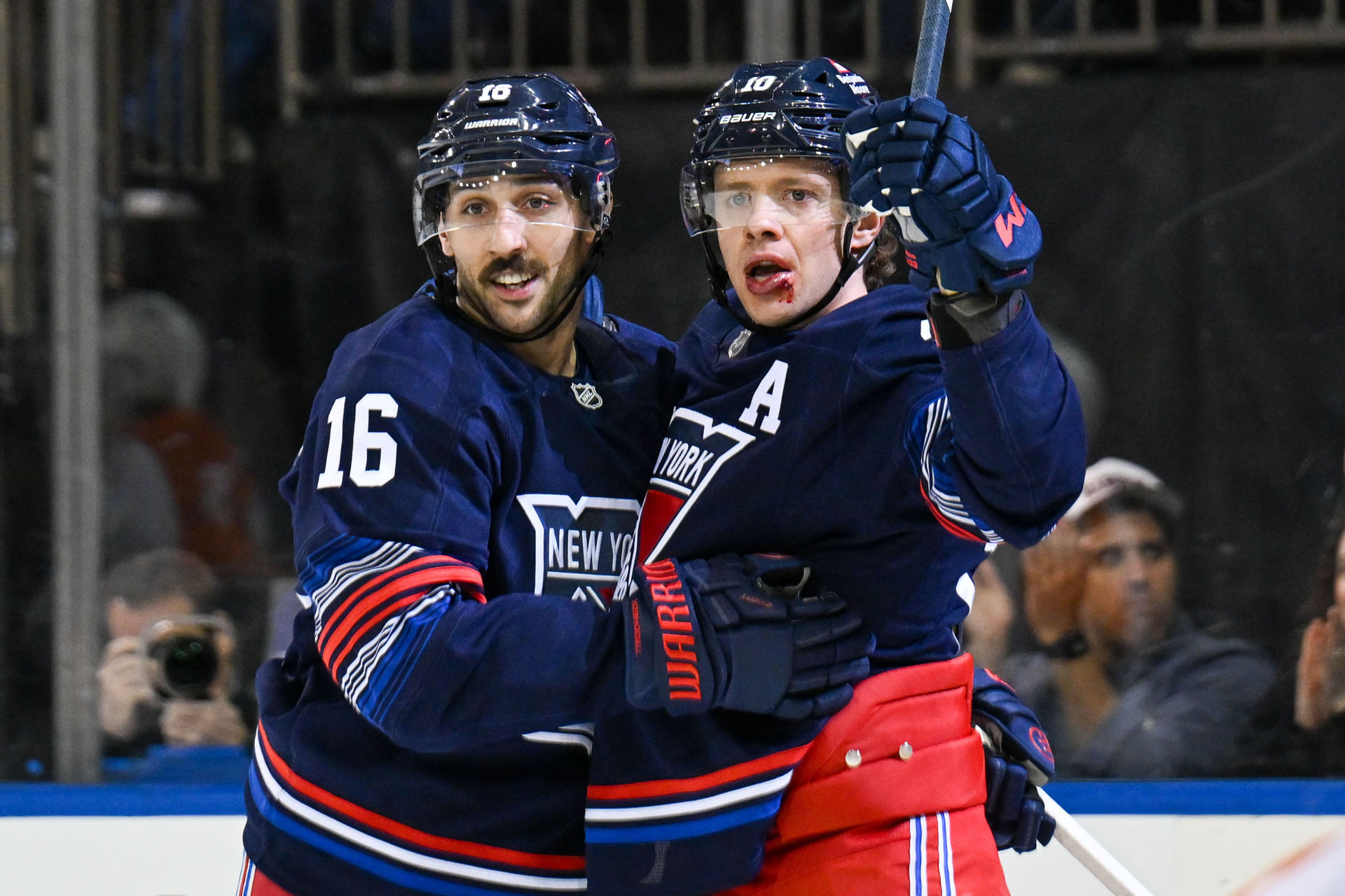 NHL: Philadelphia Flyers at New York Rangers - Source: Imagn