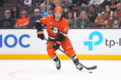 Elliotte Friedman shuts down potential Canucks blockbuster trade for Mason McTavish due to Vancouver's lack of elite prospect depth
