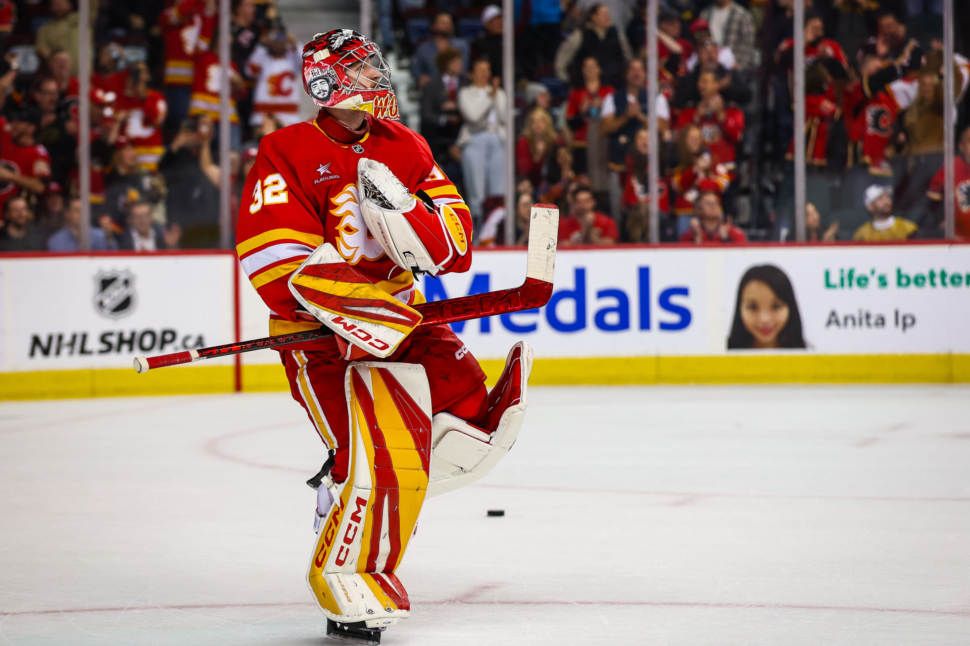 NHL: Vegas Golden Knights at Calgary Flames - Source: Imagn