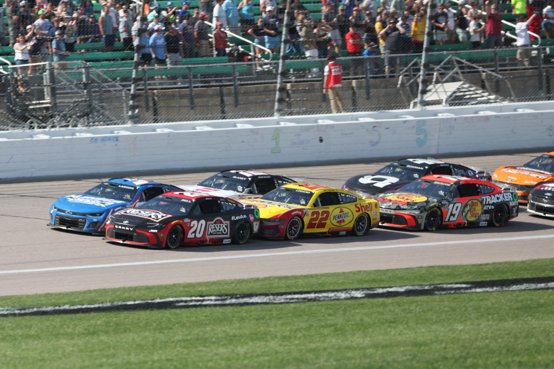 NASCAR: AdventHealth 400 - Source: Imagn