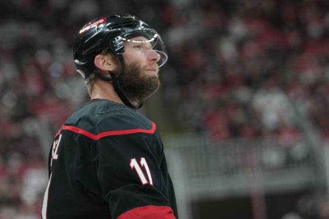 Hurricanes' Jordan Staal delivers a statement in support of players' rejoining NHL after Hockey Canada sexual assault case acquittal