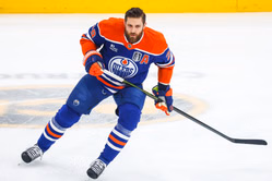 Oilers' Leon Draisaitl drops a 2-word hype message before start of 2025-26 NHL season