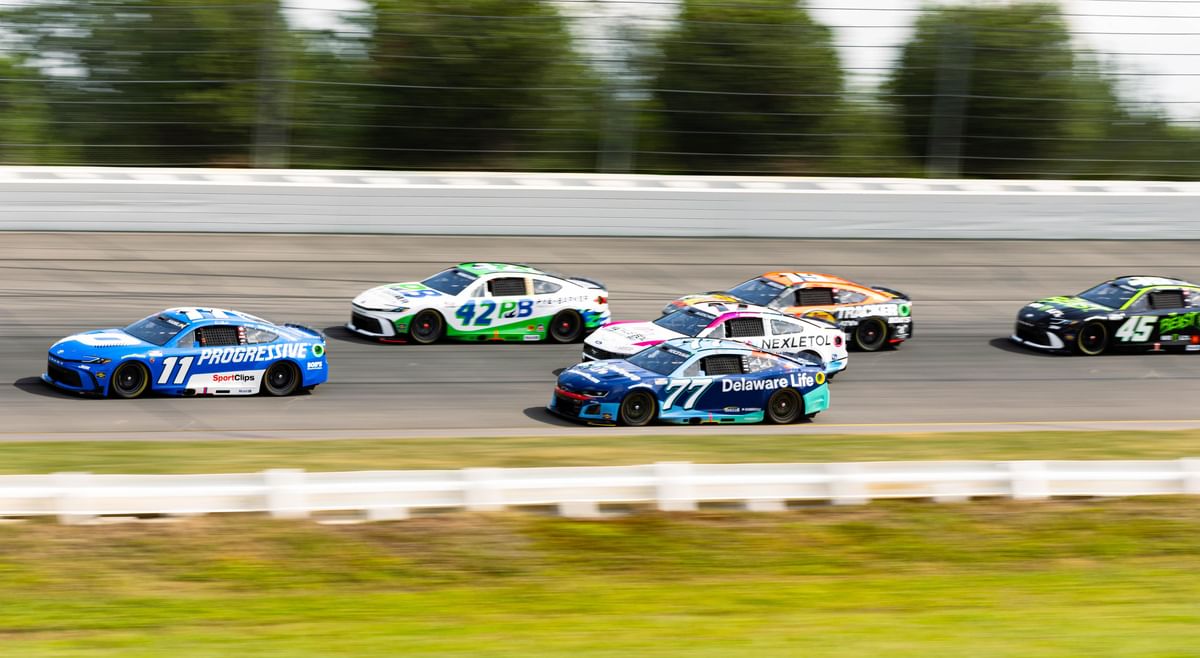 7 NASCAR statistics that sound fake but are completely true