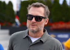 Deb Williams tells Dale Earnhardt Jr. about the time she witnessed real life Days of Thunder experience