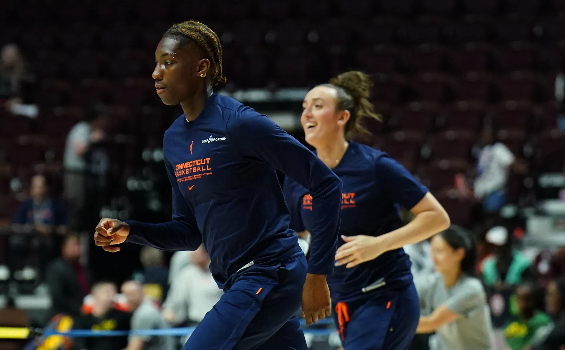 &quot;Give it to Paige&quot; - Marina Mabrey gets frustrated at Dallas Wings