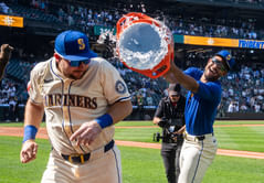Mariners' Julio Rodríguez congratulates Cal Raleigh with 3-word comment after tying Mickey Mantle’s switch-hitter HR record
