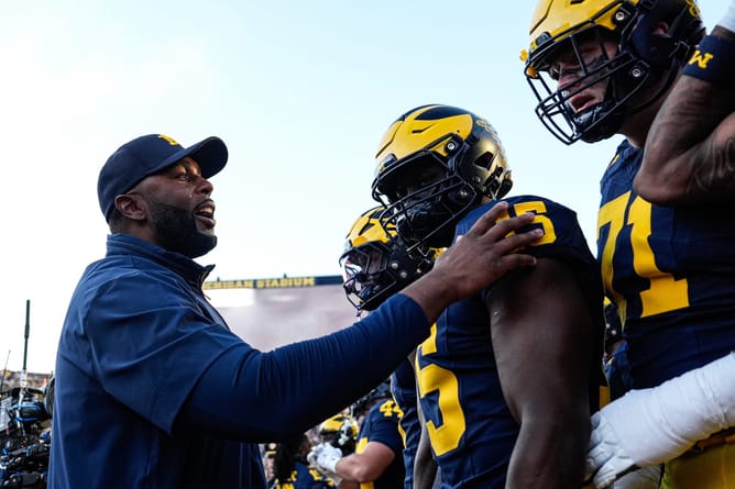Where does Sherrone Moore’s Michigan fall in Top 25 AP Poll after 24-13 loss to Oklahoma?