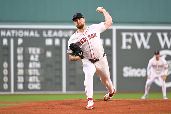 "I don't wanna have any regret" - Garrett Crochet gets candid about adding "extra gas" as Red Sox escape Yankees sweep