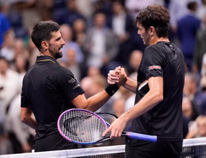 Former Masters champ calls out Taylor Fritz' wardrobe malfunction during his bout with Novak Djokovic at US Open