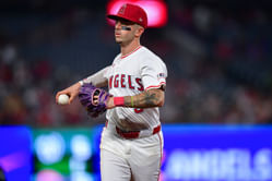 "Get this guy on the Savanah Bananas" - Fans in disbelief as Zach Neto makes impossible juggling catch that has everyone talking