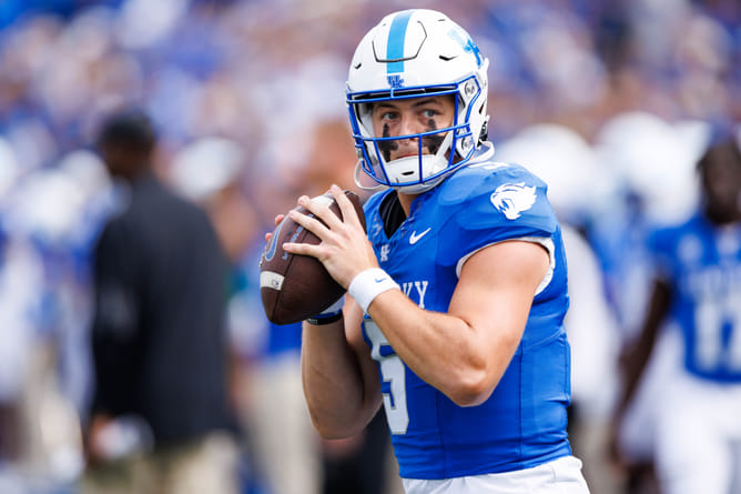 Zach Calzada injury: Kentucky insider reveals coach Mark Stoops' latest update on Wildcats QB after game-ending injury vs. Ole Miss